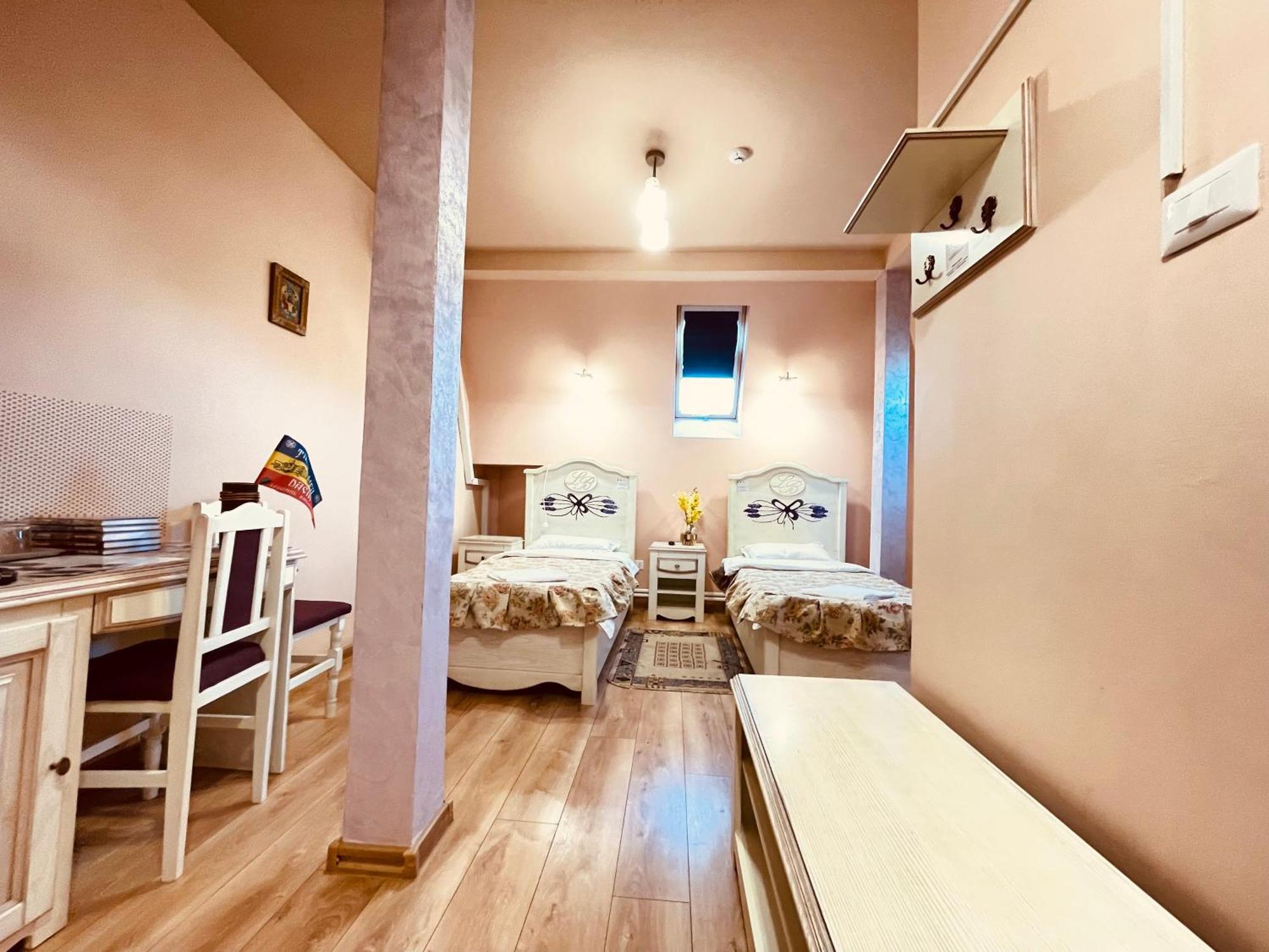 Leaganul Bucovinei Guest House Szucsáva Szoba fotó
