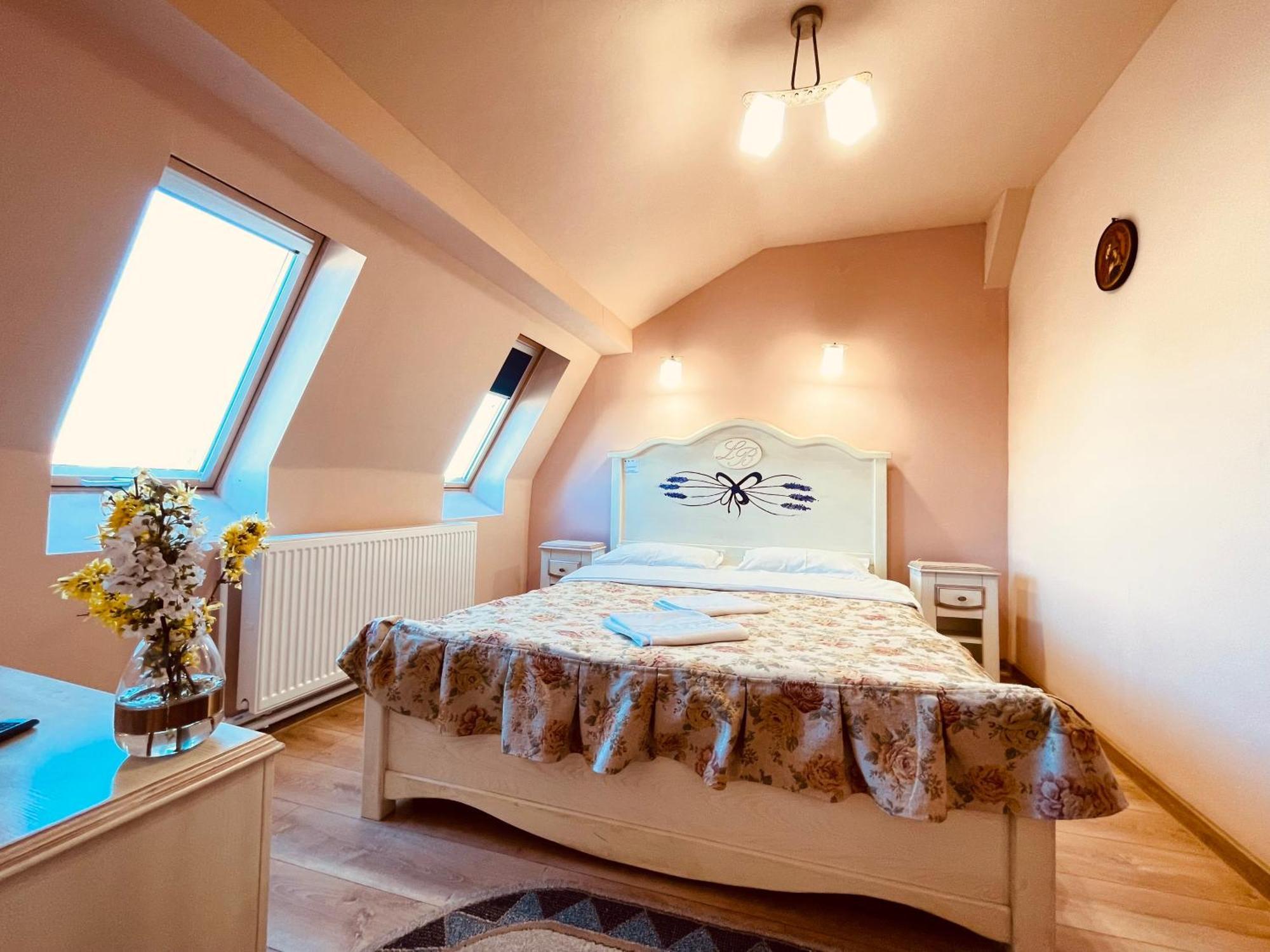 Leaganul Bucovinei Guest House Szucsáva Szoba fotó