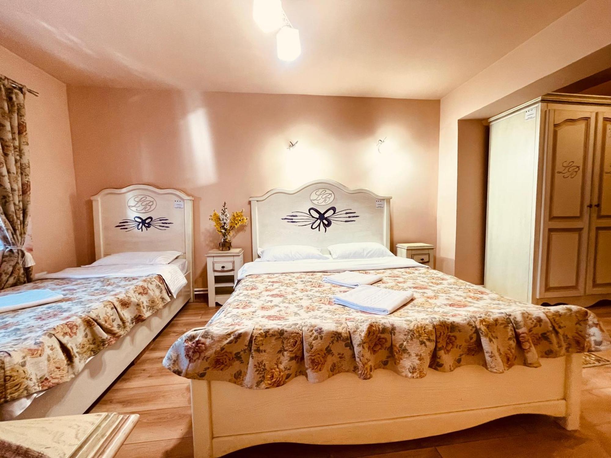 Leaganul Bucovinei Guest House Szucsáva Szoba fotó